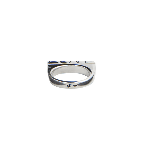 BAGUE "LOVE" CARRÉE
