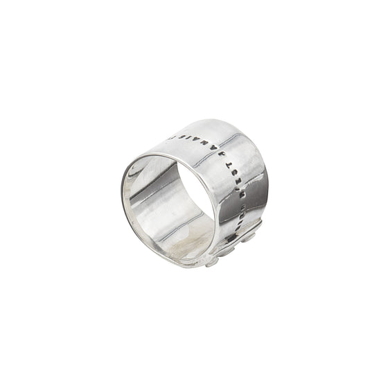 WIDE RIVETED RING