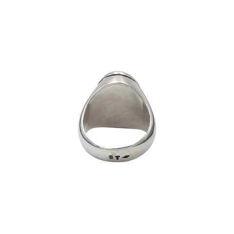 "7" SIGNET RING