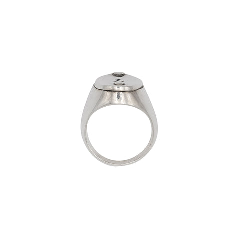 "7" SIGNET RING