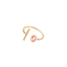  "UN POINT ROSE" RING