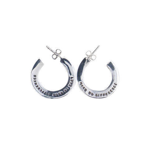 BOUCLES D'OREILLE "LOVE IS"