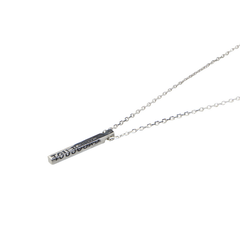 PENDENTIF "L'AMOUR TOUJOURS" CARRÉ